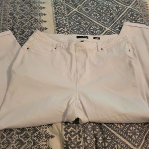White Jeans size 22 w